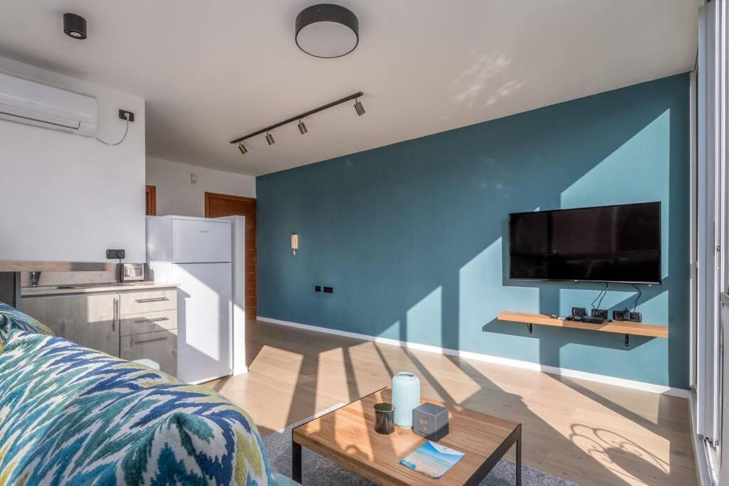 Yirmeyahou Suites By Sea U Tlv Tel Aviv Exterior photo